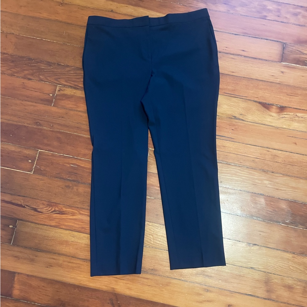 NWT - Ann Taylor The Ankle Pant - Size 14